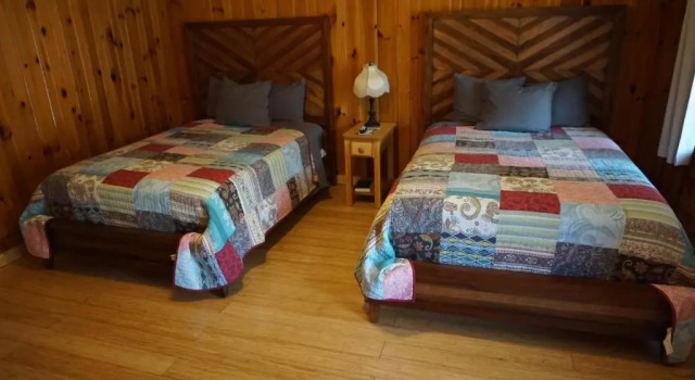 Четырёхместный номер Superior Marshalls Creek Rest Motel