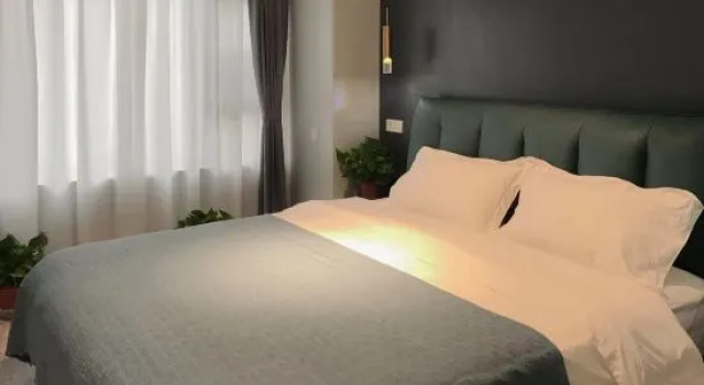Люкс с 2 комнатами May's Home