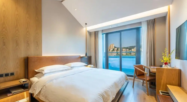 Двухместный номер Premium voco Thousand Island Lake by IHG