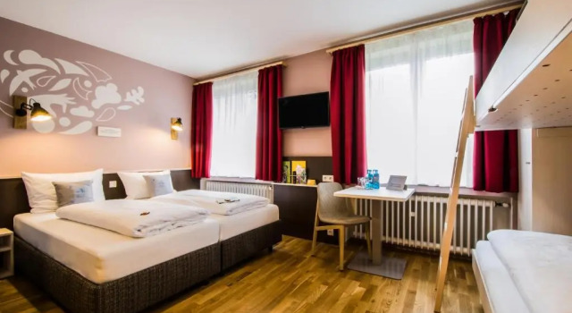 Четырёхместный номер Standard JUFA Hotel Königswinter/Bonn