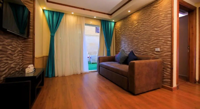 Полулюкс Villa 14 Suites