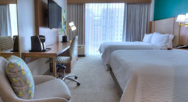 Четырёхместный номер Premium Holiday Inn Gainesville-University Center by IHG