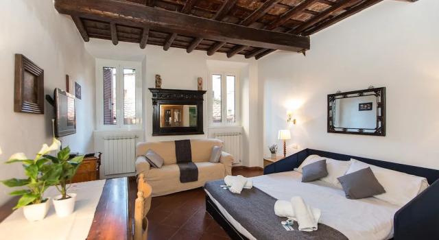 Студия Rental in Rome Scala Studio