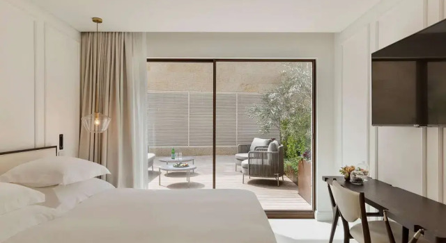 Номер Standard Theatron Jerusalem Hotel & Spa - MGallery Collection