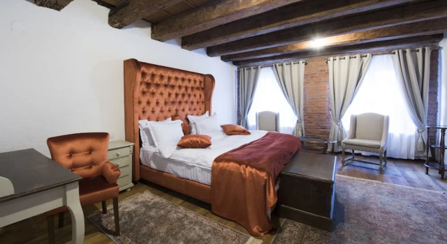 Апартаменты Цокольный этаж c 1 комнатой Casa Veche