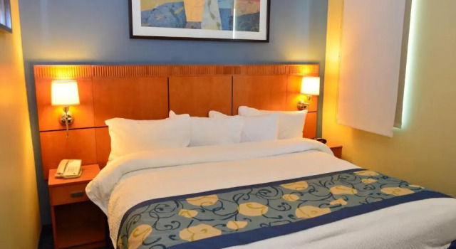 Семейный люкс с 2 комнатами Courtyard Aguadilla