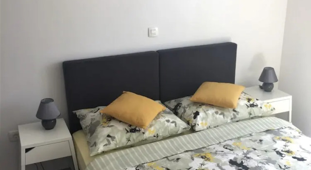 Sunflower-beautiful Modern Apt. w. Terrace&garden