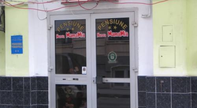 Pension Nuova Mama Mia, Rezervasyon Otel Timisoara Timiş, Millennium Church yakınında