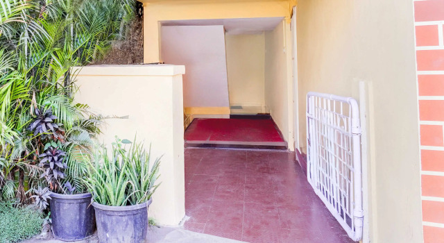 Townhouse Goa Miramar Beach, Book Hotel 3-stjernede hoteller i Taleigao, 3*