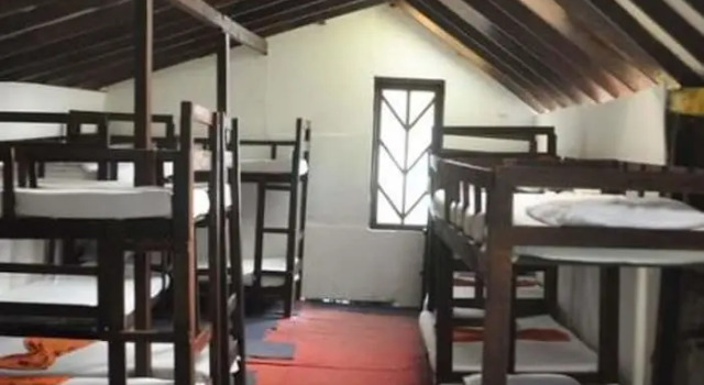 Кровать в общем номере Rangala Hostel