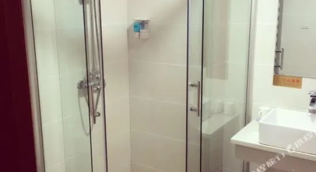 Zhoushan shanmaoge  Hostel
