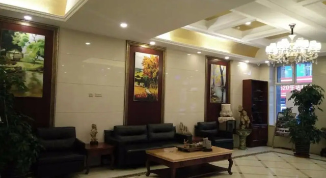 Pin Ge Business Hotel, Varaa Hotelli Dao Li 