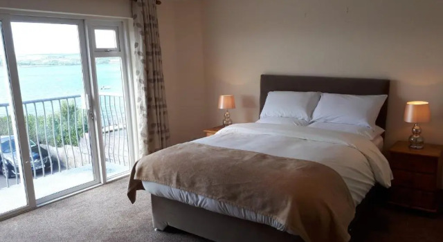 Двухместный номер Standard с видом на море Dingle Harbour Nights - Room Only