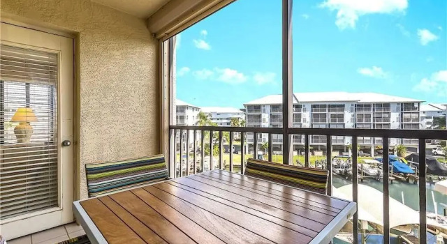 Santa Maria II 301 - Three Bedroom Condo