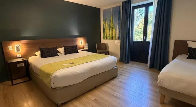 Номер Superior Best Western Premier Le Domaine de Montjoie