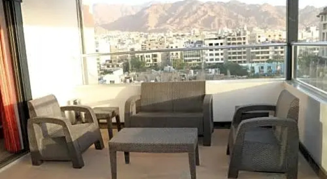 Полулюкс Al Raad Hotel