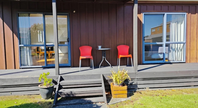 Пятиместное шале Accommodation Te Puna