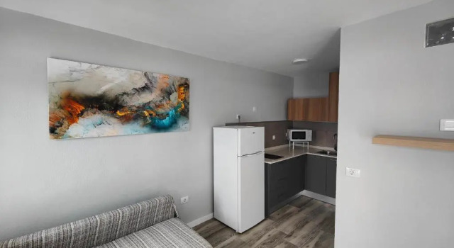 Apartamentos Australia, Забронировать Отель Отели Плайя дель Инглес с бассейном, рядом с Экуменический храм Эль-Сальвадор, Бассейн