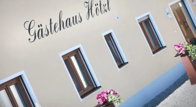 Gästehaus Hötzl, Rezervați Hotel Osterhofen Lower Bavaria
