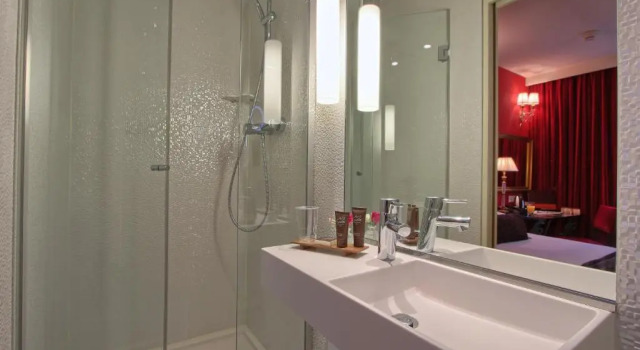Одноместный номер Hotel Des Deux Continents