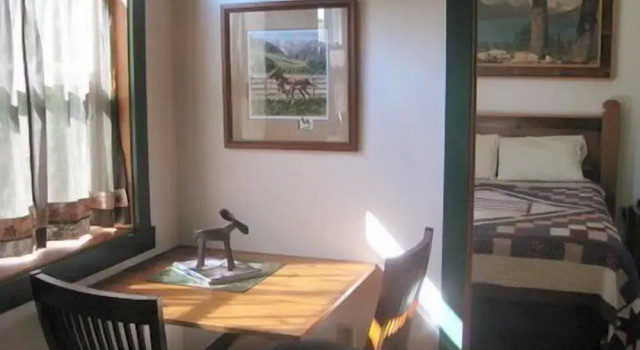 Travelers Rest Lodge, Book Feriehus Sommerhuse i Montana, Hytte