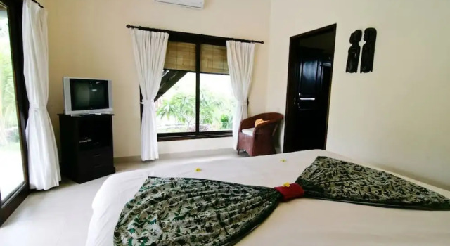 Villa Beranda, Open Stylish Villa, With Staff, By The Beach In Lovina, Bali
