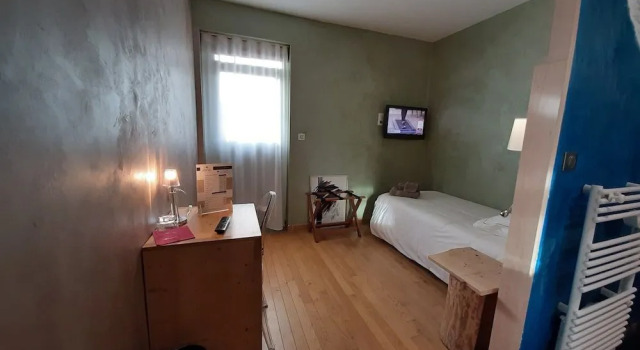 Le Clos du Bois Joli, Rezervați Hotel Lagnieu 