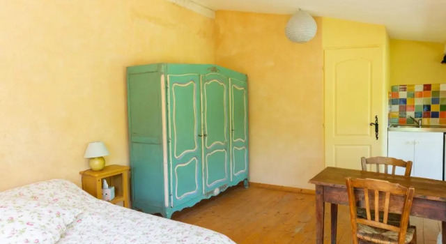 Студия Poterie de Pierroux