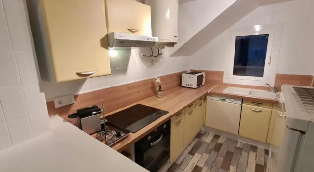 Апартаменты с 2 комнатами Apt Port Rhodes B avec 1 chbre vue port privé OU Apt Port Rhodes C avec 2 chbres vue sur canal principal de la marina-