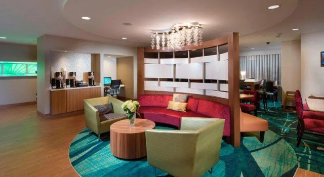 Четырёхместный люкс SpringHill Suites by Marriott Atlanta Alpharetta