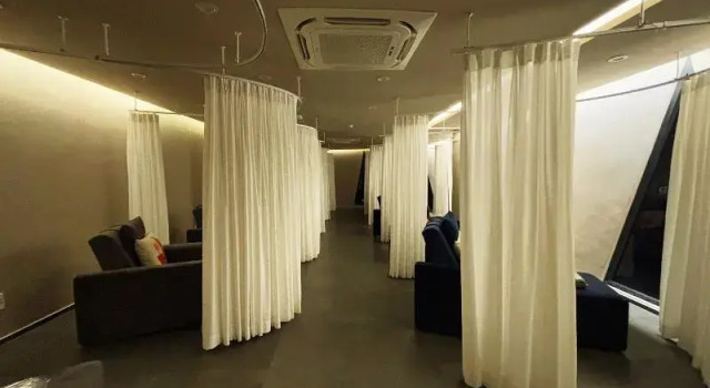 Кровать в общем номере 사이공 트래블 라운지 Saigon Travel Lounge
