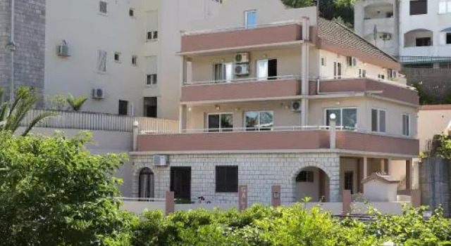 Vila Galileo, Book Lejlighed Lejligheder i Budva, Lejlighed