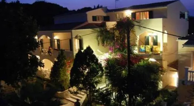 Номер Standard Angela Apartments