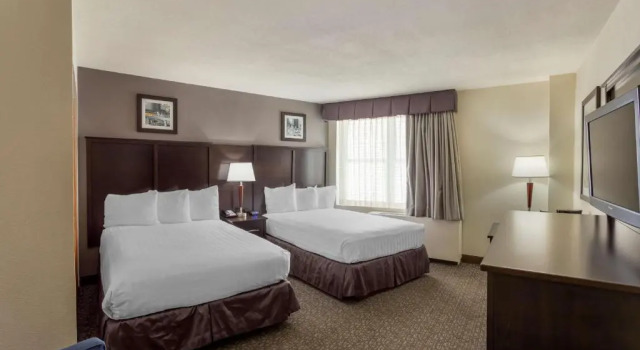 Четырёхместный номер Business Best Western Gregory Hotel