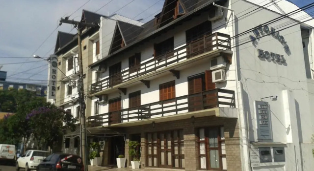 Hotel Antonios, Забронировать Отель Санта-Крус-ду-Сул 