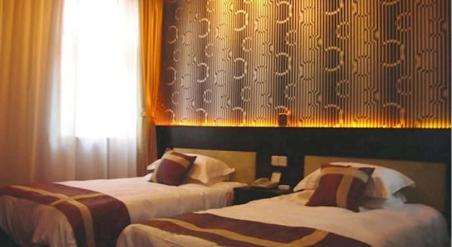 Jingkou Donghan Hotel - Zhenjiang, Prenota Hotel Hotel a Zhenjiang con parcheggio, Parcheggio