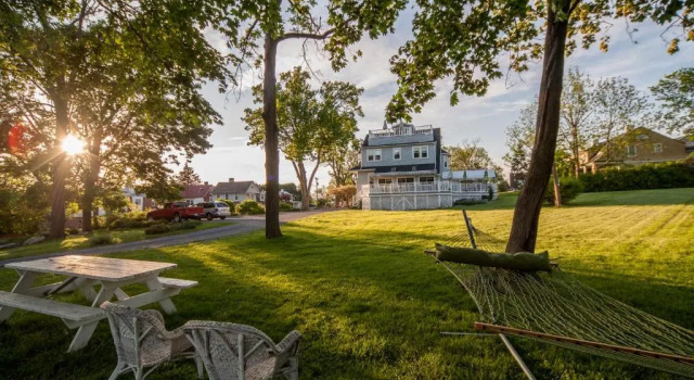 Люкс Friendly City Inn B&B