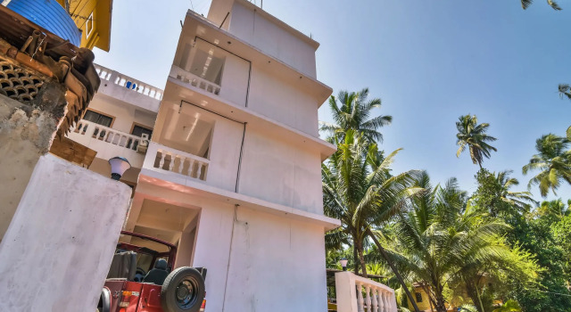 OYO Flagship 12884 Neelratna Guest House, Prenota Affittacamere Calangute 