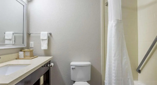 Номер Standard Comfort Inn & Suites North Little Rock JFK Blvd