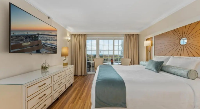 Номер Standard с видом на океан La Mer Beachfront Resort