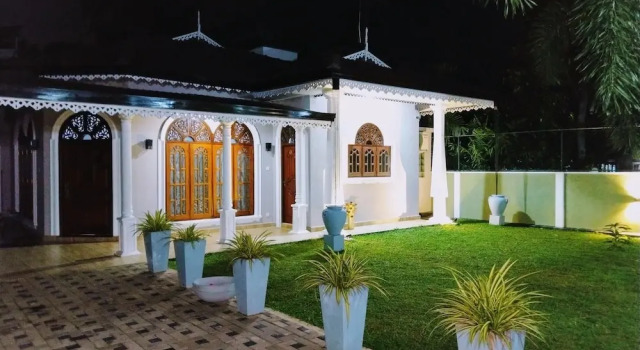 The Kaktus House At Airport