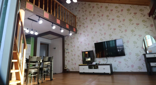 Gyeongju Ivy Pension, Забронировать Отель Отели провинции Кёнсан-Пукто с парковкой, Парковка