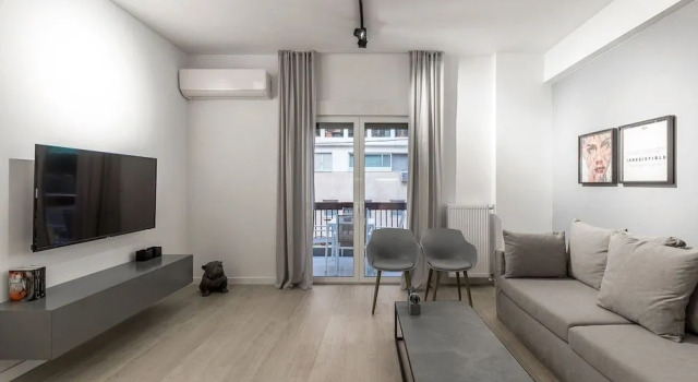 Pangrati Grove Apartment