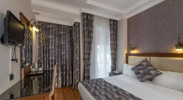 Одноместный номер Standard Aristocrat Hotel