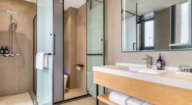 Люкс Huaqiang Lvye Hotel