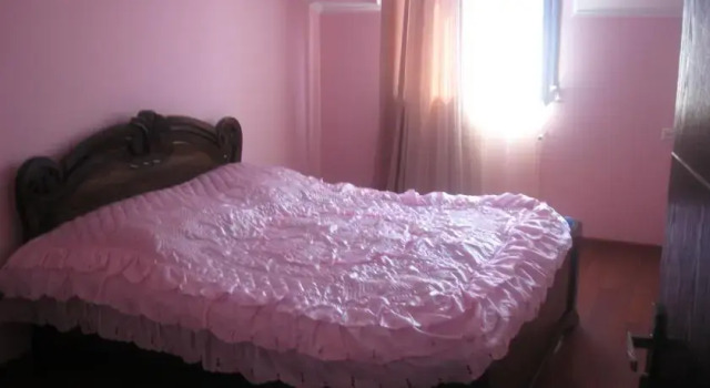 Guesthouse Irakli, Book Hotel Batumi 