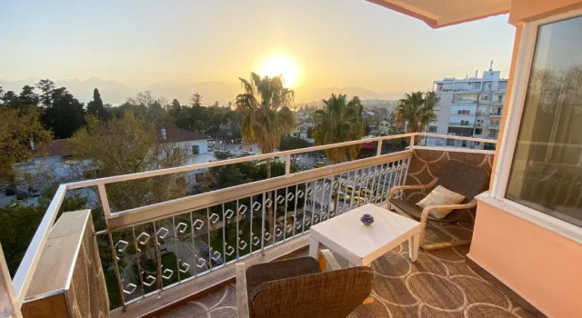 Апартаменты Antalya Sunsets, Seaview, Next to Old Town, 3 BR, Elevator