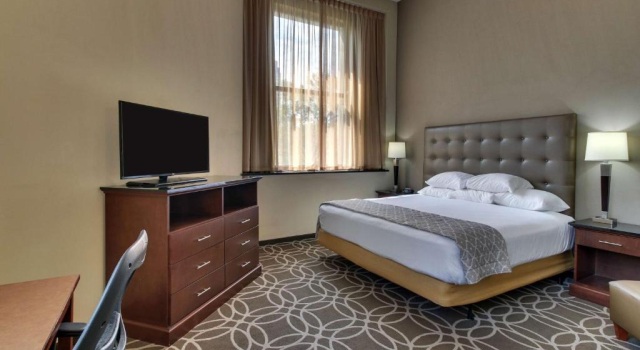 Люкс Drury Plaza Hotel Cleveland Downtown