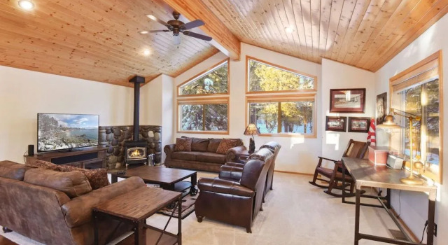 Quaking Cabin Gas BBQ & Amenities Access!