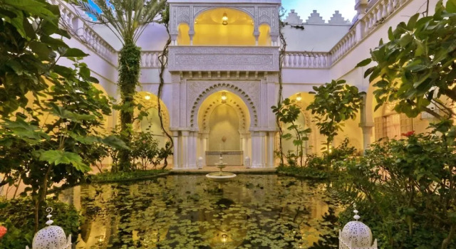 5 Stars Extravagant, 5 Bedroom Riad in el Jadida With Garden and Terra, Prenota Villa El Jadida 